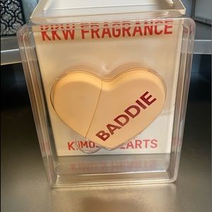 Kkw fragrance bae and baddie